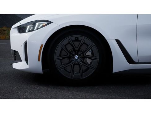 New 2026 BMW i4 eDrive40 image 7