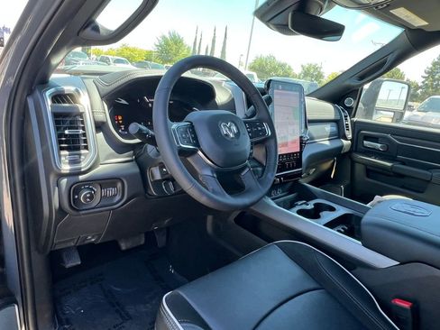 New 2026 RAM 2500 Laramie AWD/4WD image 20