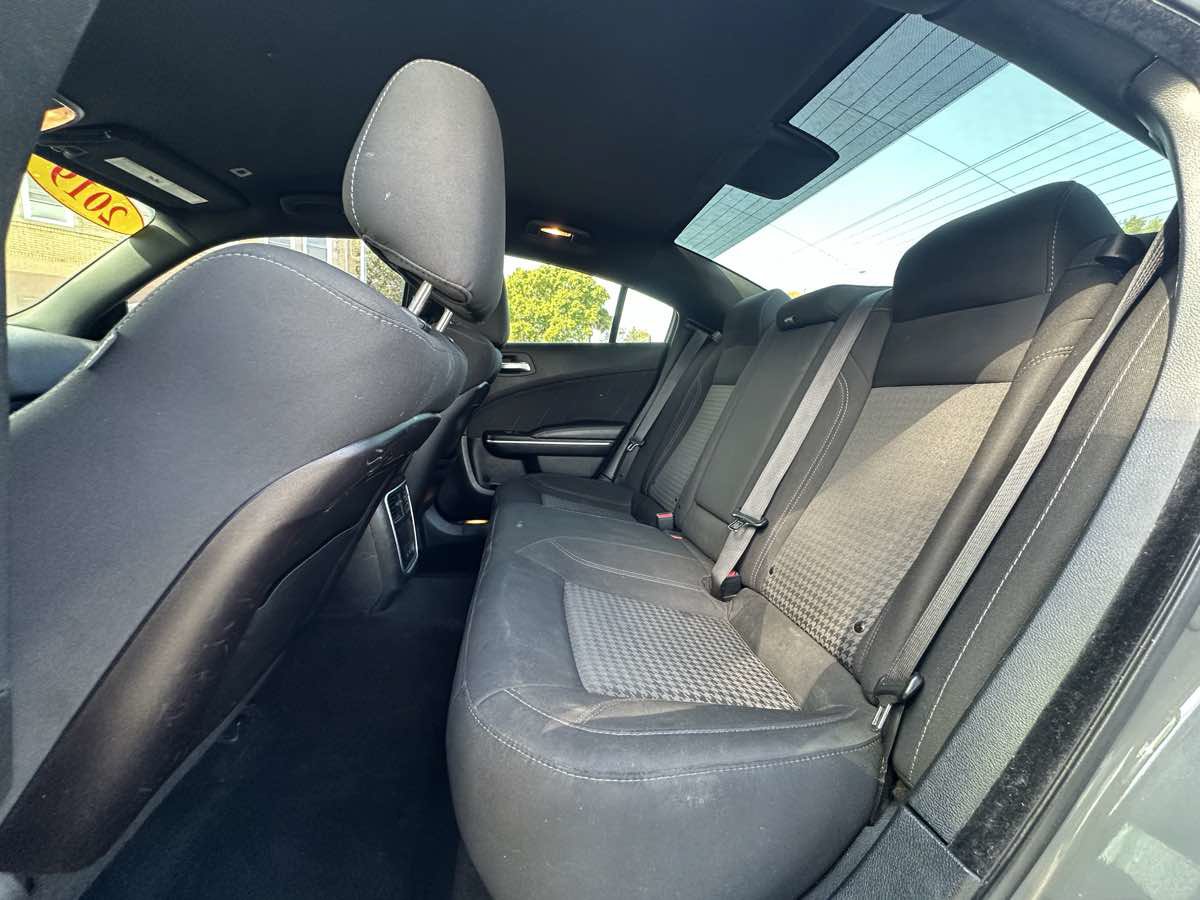 Used 2019 Dodge Charger SXT w/ Cold Weather Package AWD/4WD image 38