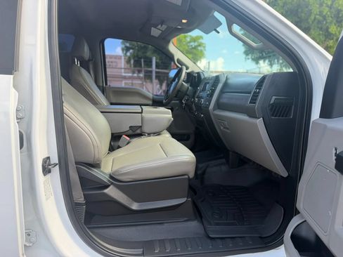 Used 2019 Ford F350 XL w/ Power Equipment Group AWD/4WD image 17