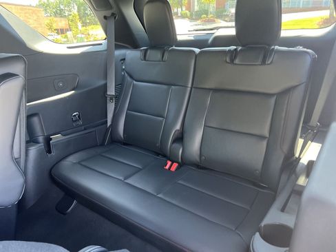 New 2026 Ford Explorer ST-Line w/ ST-Line Street Pack AWD/4WD image 19