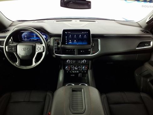 Used 2024 Chevrolet Suburban RST w/ Luxury Package RWD image 11