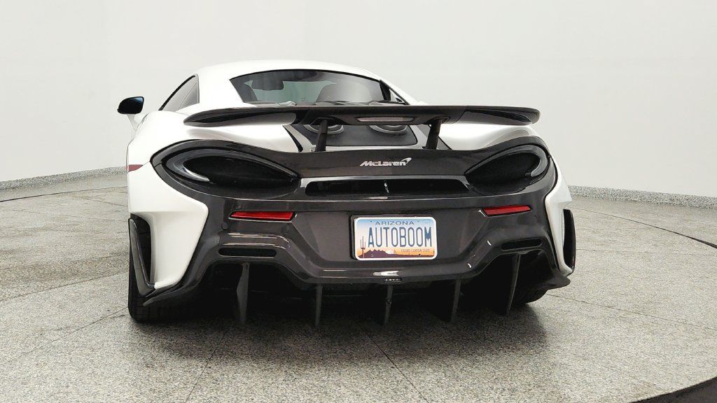 Used 2019 McLaren 600LT RWD image 4
