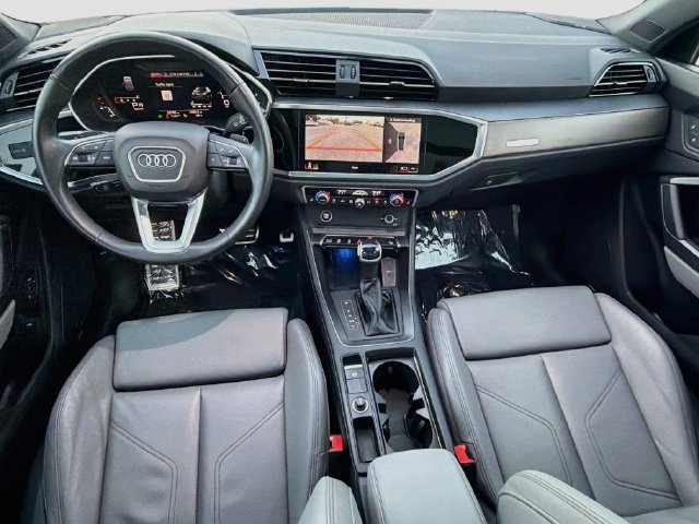 Used 2024 Audi Q3 2.0T Premium Plus AWD/4WD image 15