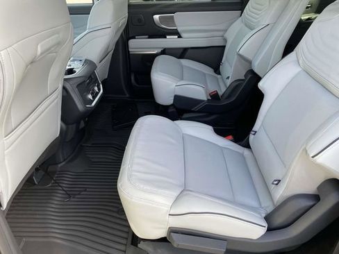 New 2026 Ford Expedition Max Platinum w/ Platinum Ultimate Package AWD/4WD image 11