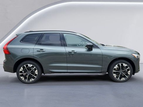 New 2026 Volvo XC60 T8 Plus w/ Protection Package Premier AWD/4WD image 3