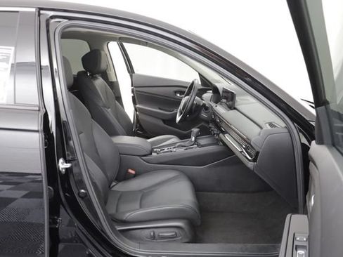 Used 2025 Honda Accord Touring image 19