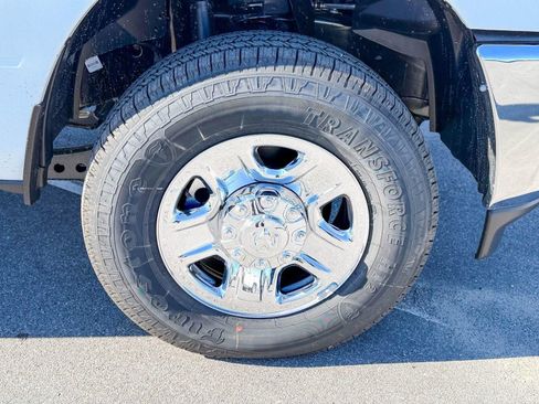 New 2026 RAM 2500 Tradesman w/ Chrome Appearance Group image 3