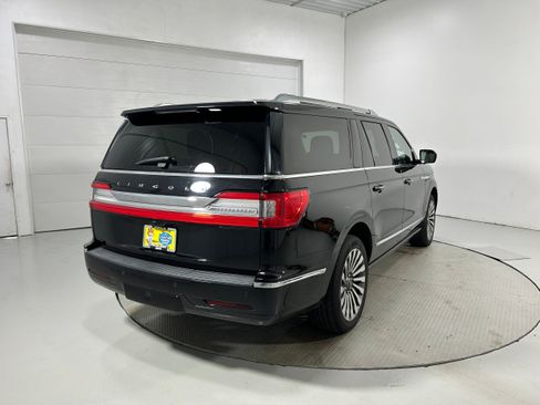 Used 2020 Lincoln Navigator L Reserve w/ Luxury Package AWD/4WD image 40