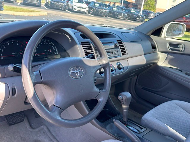 Used 2003 Toyota Camry LE FWD image 12