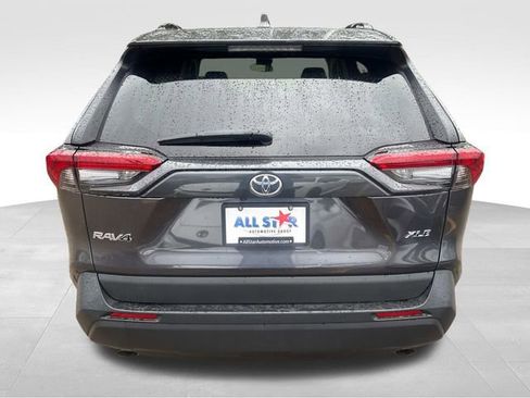 Used 2024 Toyota RAV4 XLE Premium FWD image 10