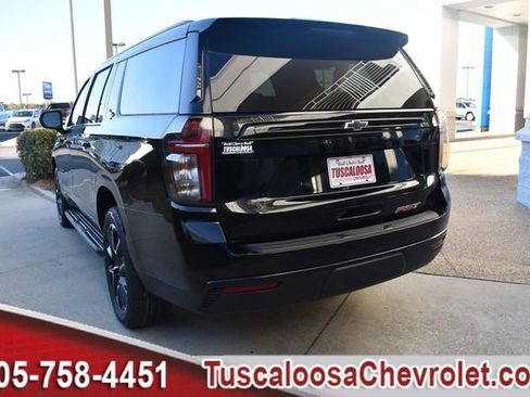 Certified 2024 Chevrolet Suburban RST image 7