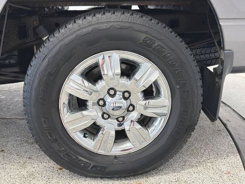 Used 2012 Ford F150 XLT w/ XLT Chrome Pkg AWD/4WD image 9