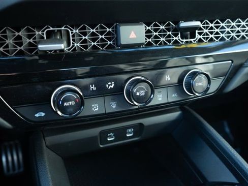 Used 2023 Honda Accord Sport image 18