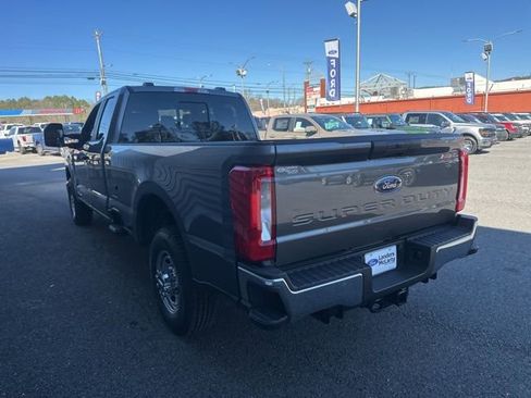 New 2025 Ford F250 XL RWD image 5