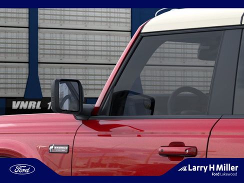 New 2026 Ford Bronco Outer Banks AWD/4WD image 22