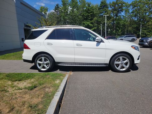 Used 2018 Mercedes-Benz GLE 350 4MATIC image 8