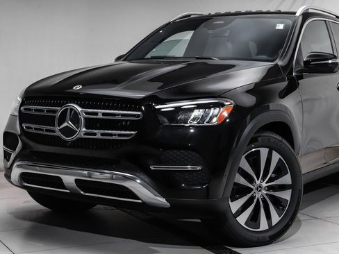 New 2025 Mercedes-Benz GLE 450 4MATIC image 2