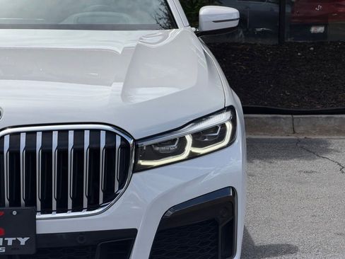 Used 2021 BMW 750i xDrive w/ M Sport Package AWD/4WD image 5