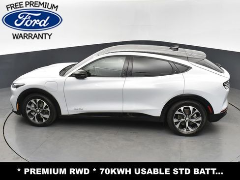 Used 2022 Ford Mustang Mach-E Premium image 28