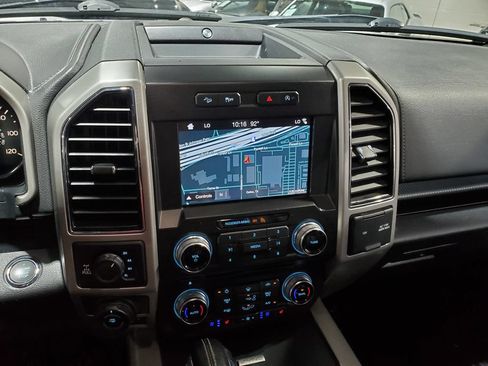 Used 2018 Ford F150 Lariat w/ Equipment Group 502A Luxury AWD/4WD image 26