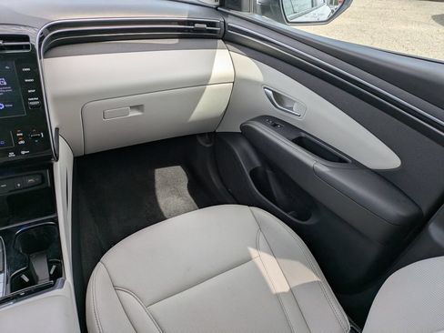 Used 2023 Hyundai Tucson SEL w/ Convenience Package FWD image 18
