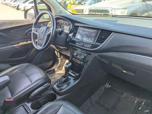 Used 2019 Buick Encore Essence w/ Experience Buick Package image 12