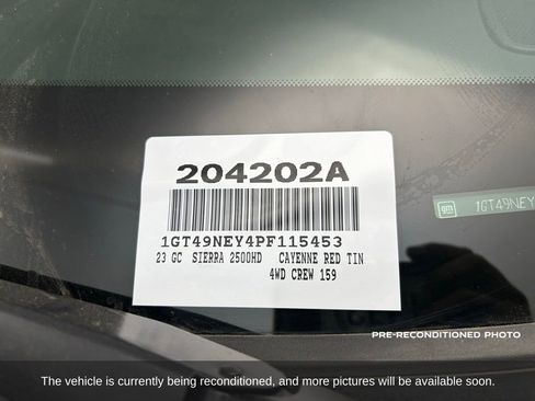 Used 2023 GMC Sierra 2500 SLT w/ SLT Convenience Package image 16