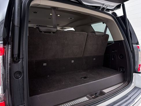 Used 2016 GMC Yukon Denali w/ Open Road Package image 28