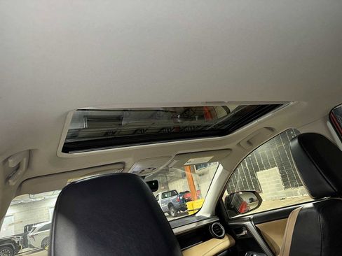 Used 2017 Toyota RAV4 Limited w/ Protection Package image 24