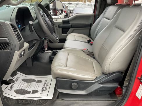 Used 2017 Ford F350 XL w/ Power Equipment Group AWD/4WD image 9