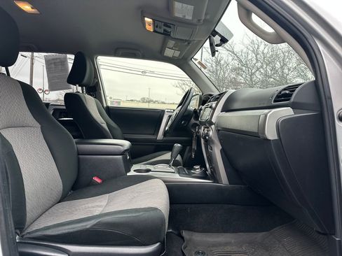 Used 2019 Toyota 4Runner SR5 image 14