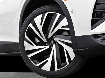 New 2025 Volkswagen ID.4 Pro S Plus