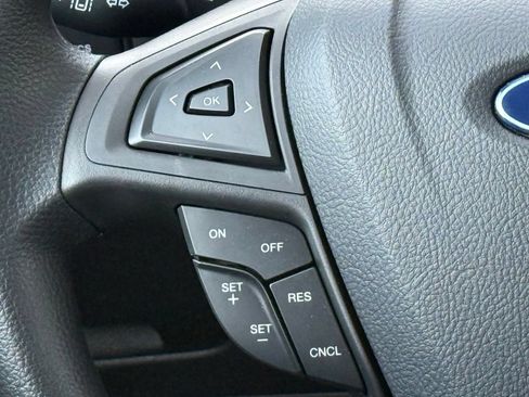 Used 2024 Ford Edge SE AWD/4WD image 34
