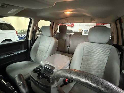 Used 2015 RAM 1500 ST w/ SXT Appearance Group image 12