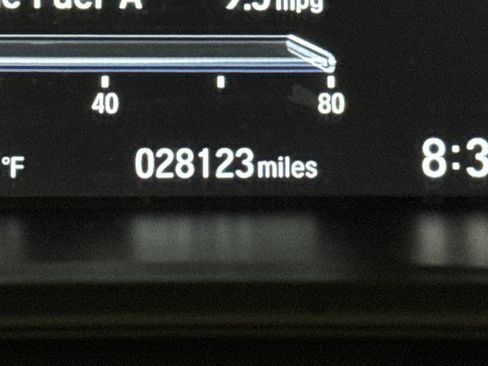 Used 2021 Honda CR-V Special Edition image 6