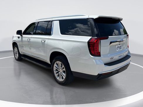 Used 2021 GMC Yukon XL SLT w/ Rear Media and Nav Package AWD/4WD image 6