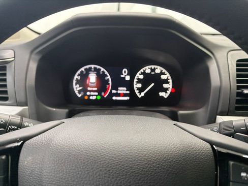 Used 2025 Honda Odyssey EX-L image 31