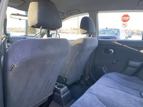 Used 2010 Nissan Versa Sedan image 14