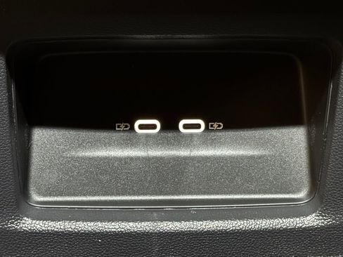 New 2026 Volkswagen Atlas Cross Sport SE image 23