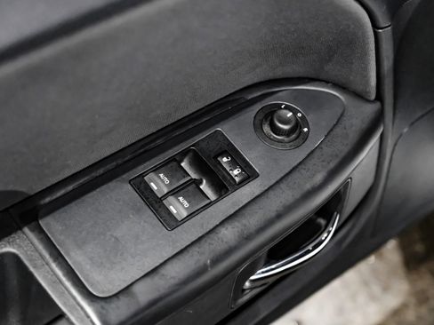 Used 2013 Dodge Challenger SRT8 Core image 32