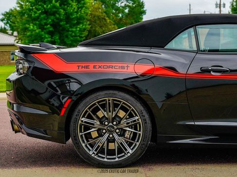 Used 2022 Chevrolet Camaro ZL1 RWD image 10