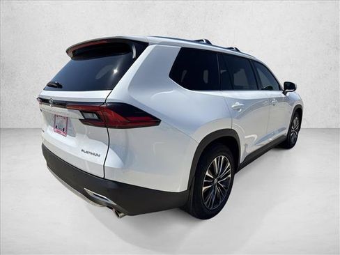 Used 2026 Toyota Grand Highlander AWD Hybrid image 5
