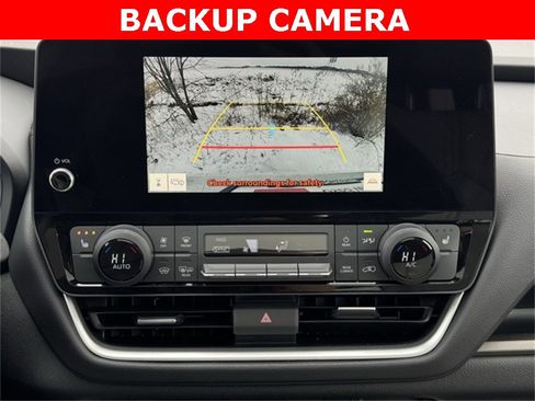 Certified 2024 Toyota Grand Highlander XLE image 4