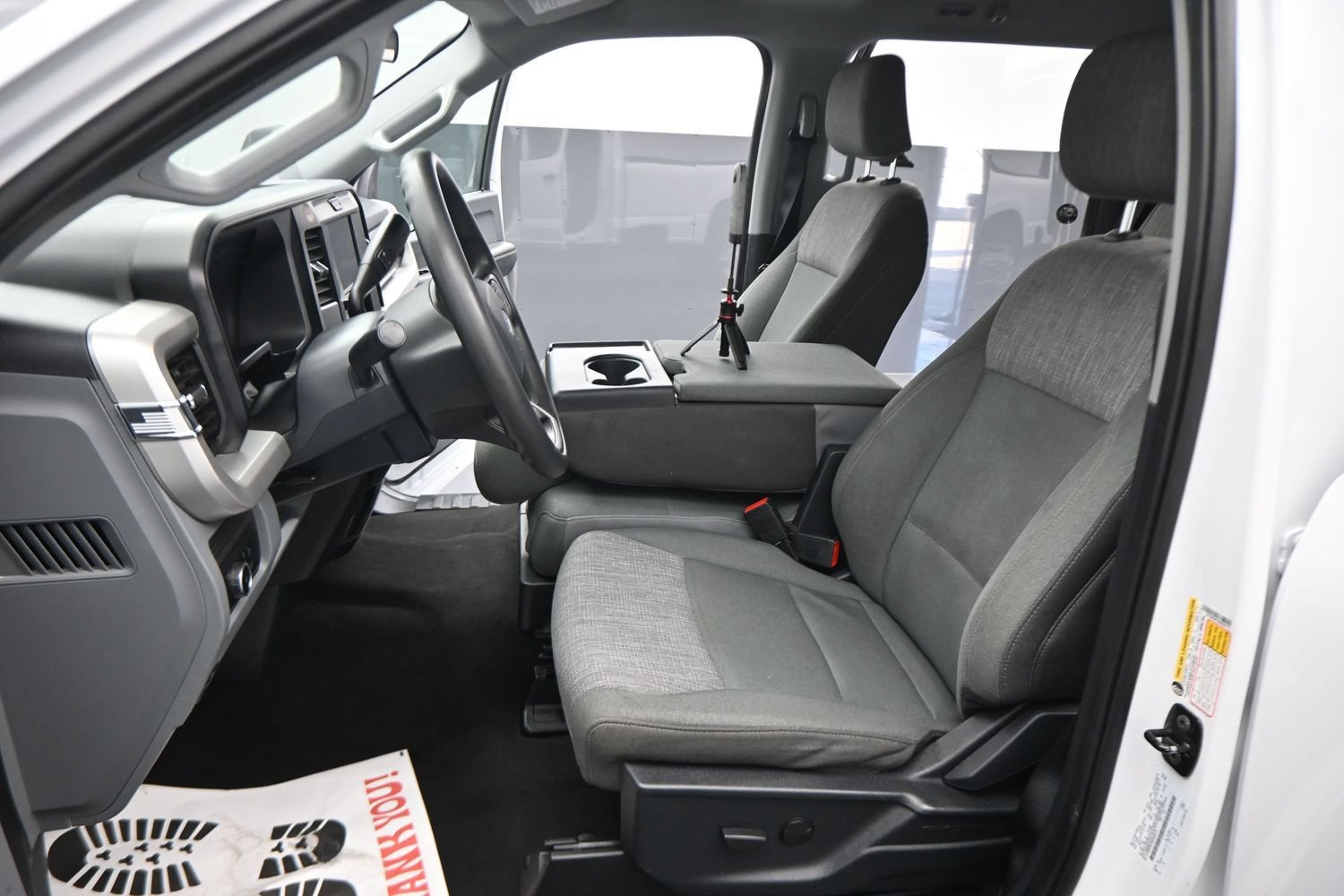 Used 2025 Ford F350 XLT AWD/4WD image 5