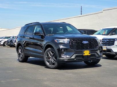 New 2026 Ford Explorer ST-Line w/ ST-Line Street Pack