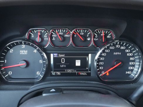 Used 2019 GMC Yukon SLT w/ Graphite Edition image 18