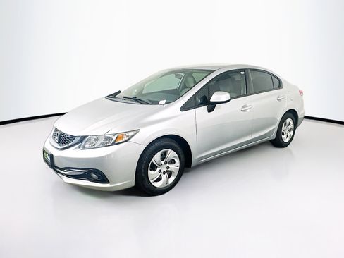 Used 2013 Honda Civic LX image 3
