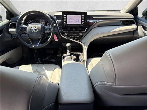 Used 2023 Toyota Camry SE FWD image 23