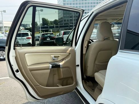 Used 2013 Volvo XC90 3.2 FWD image 25